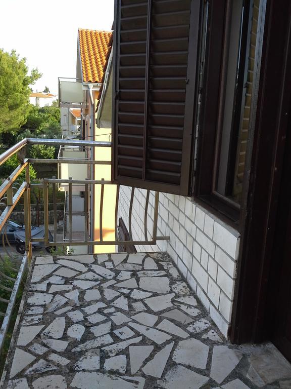 Berto Apartment Nerezine Bagian luar foto