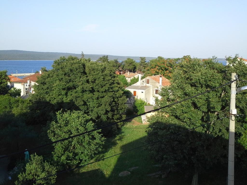 Berto Apartment Nerezine Bagian luar foto