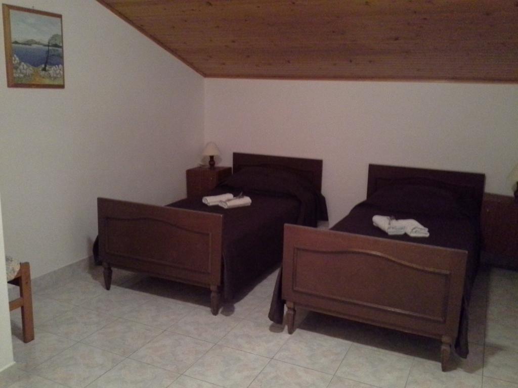 Berto Apartment Nerezine Bagian luar foto