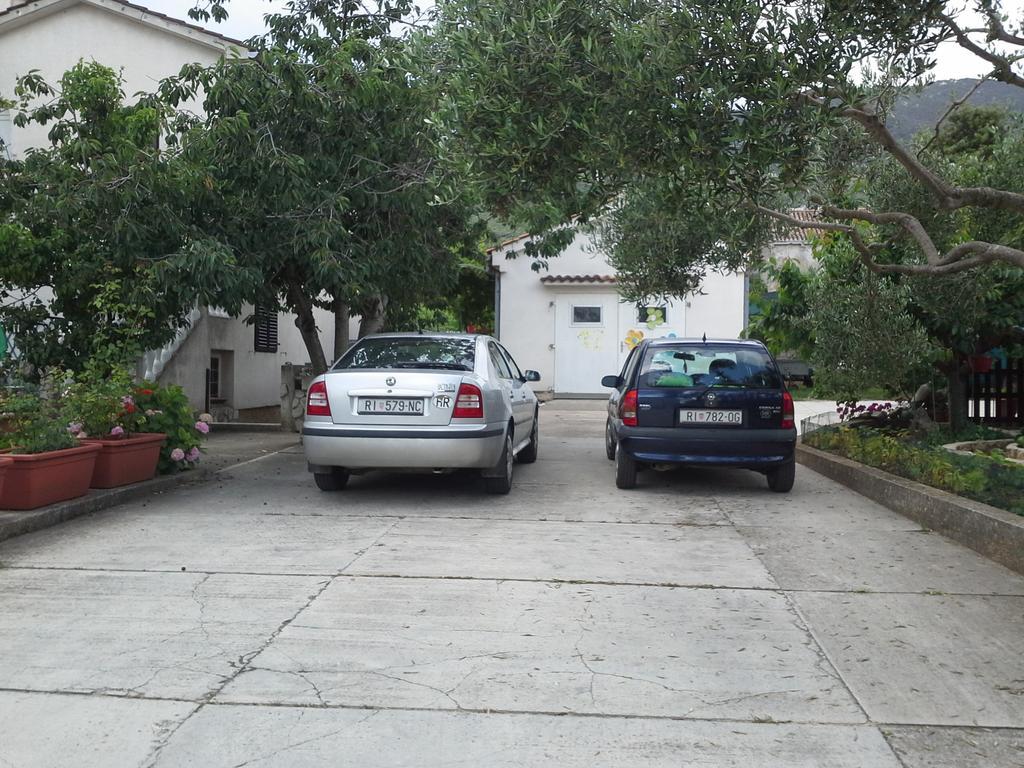 Berto Apartment Nerezine Bagian luar foto