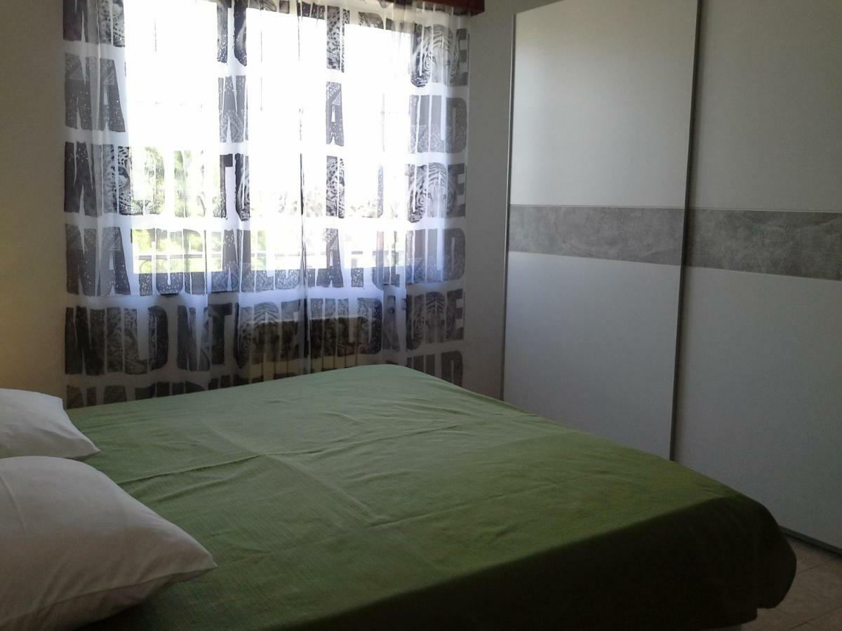 Berto Apartment Nerezine Bagian luar foto